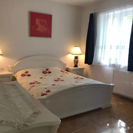 Balatoni Family House