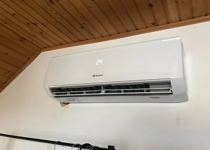 Balatoni Family House