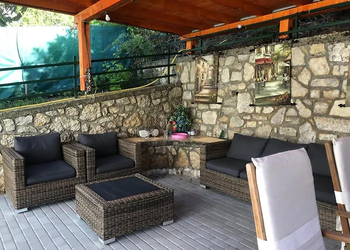 Balatoni Family House Apartament *