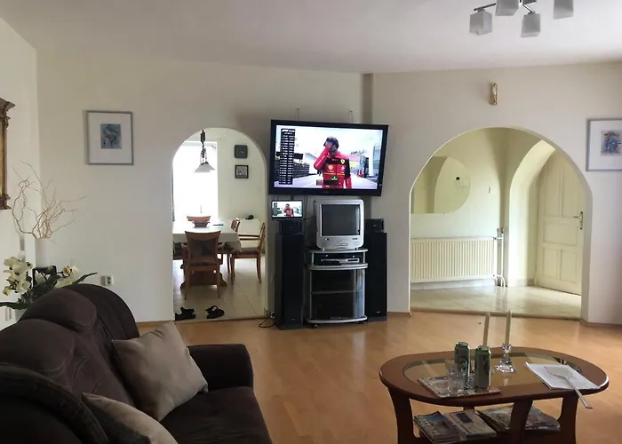 Balatoni Family House Apartament